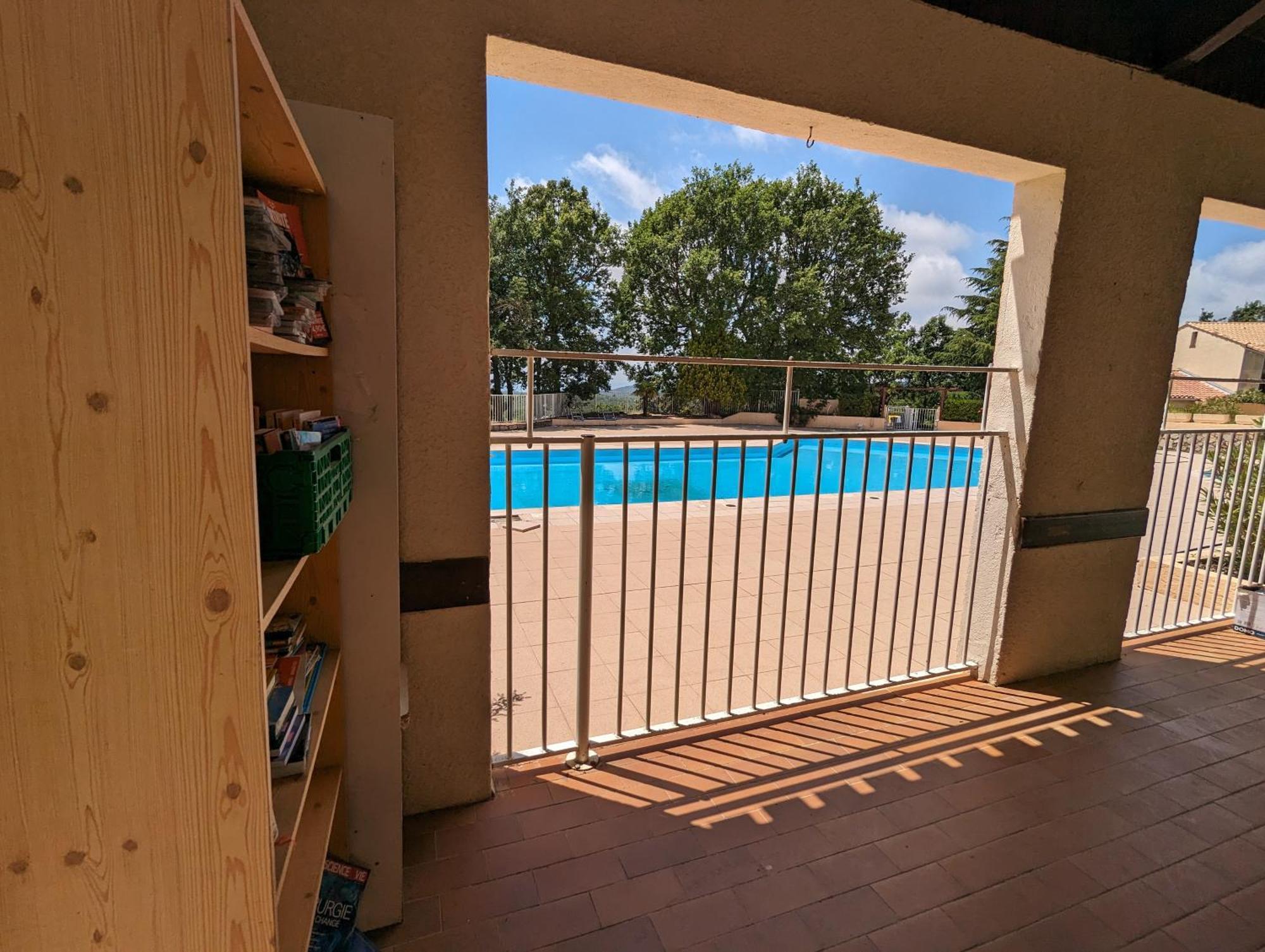 Evasion Au Calme - Maison Cosy Avec Piscine Et Tennis Saint-Vallier-de-Thiey Luaran gambar