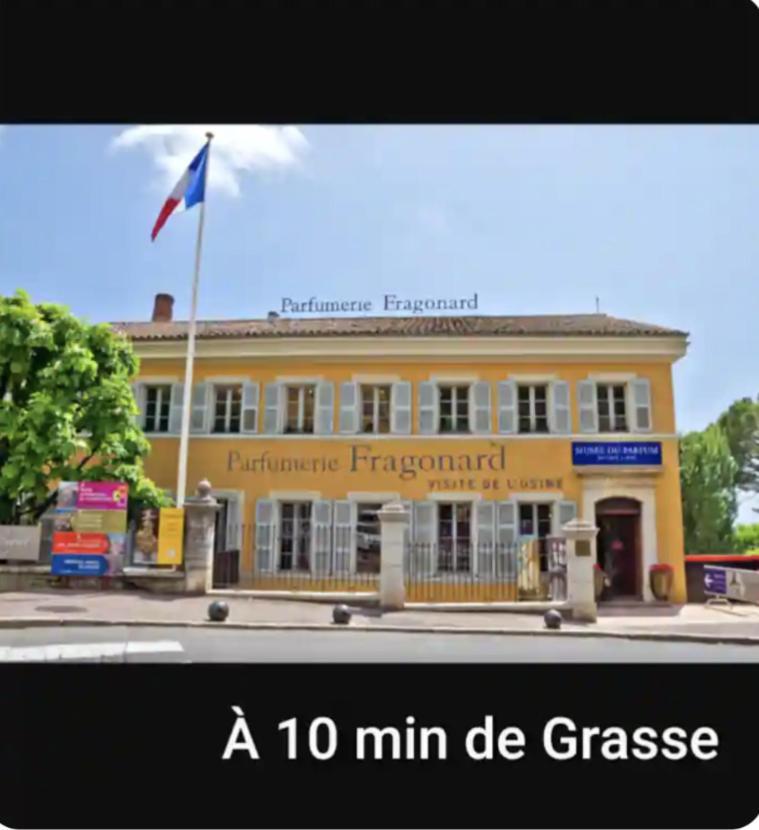 Evasion Au Calme - Maison Cosy Avec Piscine Et Tennis Saint-Vallier-de-Thiey Luaran gambar